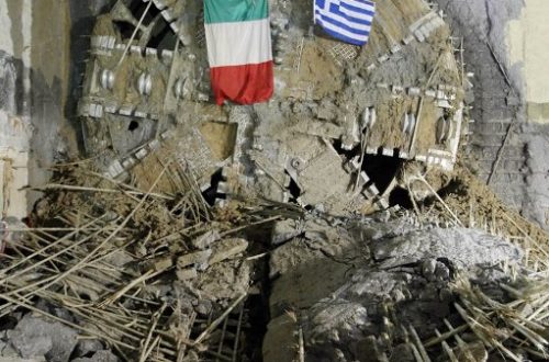 ΜΕΤΡΟ ΘΕΣΣΑΛΟΝΙΚΗΣ – Δηλώσεις του Υφυπουργού κ. Γιάννη Μαγκριώτη στο Σταθμό ΕΥΚΛΕΙΔΗΣ του ΜΕΤΡΟ