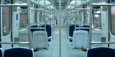 AM_train_seats_LG