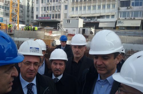 Από την επίσκεψη του Προέδρου της ΝΔ κυρίου Κυριάκου Μητσοτάκη στο εργοτάξιο Δημοτικό Θέατρο της Επέκτασης της Γραμμής 3 προς Πειραιά