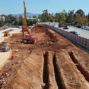 Απρίλιος 2022