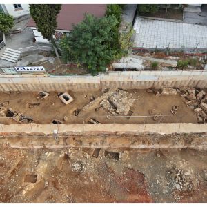 Σταθμός Σιντριβάνι, βόρεια πρόσβαση, ρωμαϊκές ταφές ανατολικού νεκροταφείου