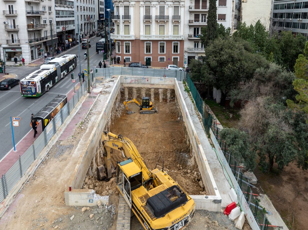 Σταθμός Ακαδημία