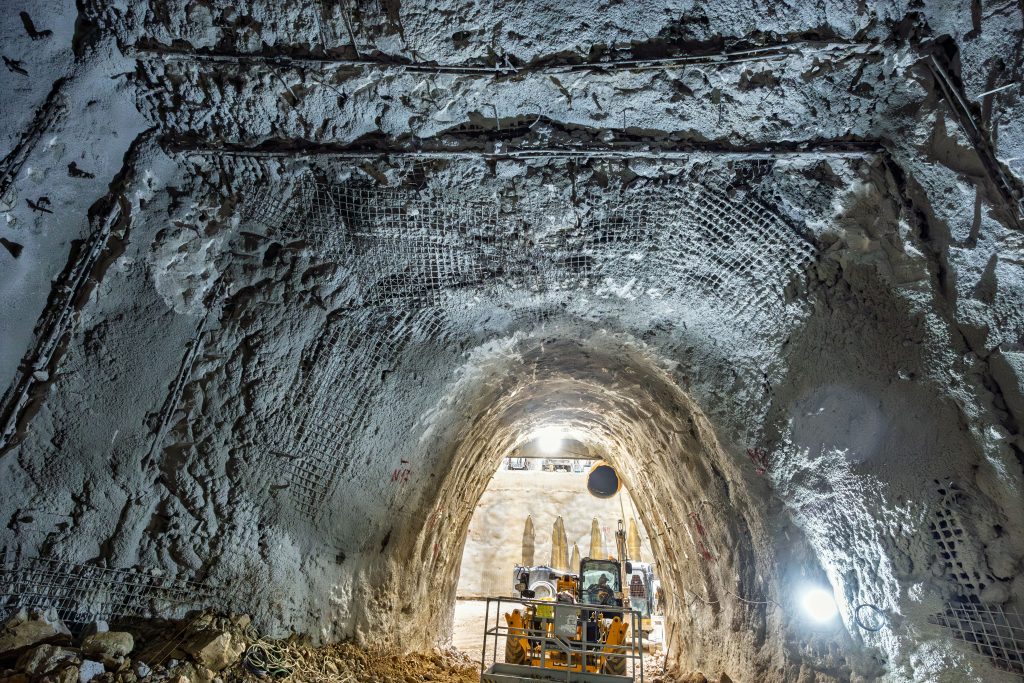 Σταθμός Ακαδημία