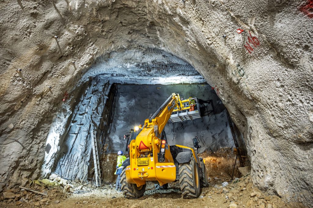 Σταθμός Ακαδημία