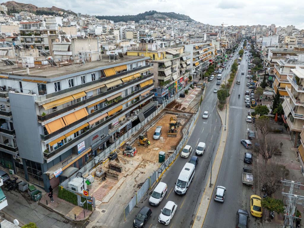 Alsos Veikou Station