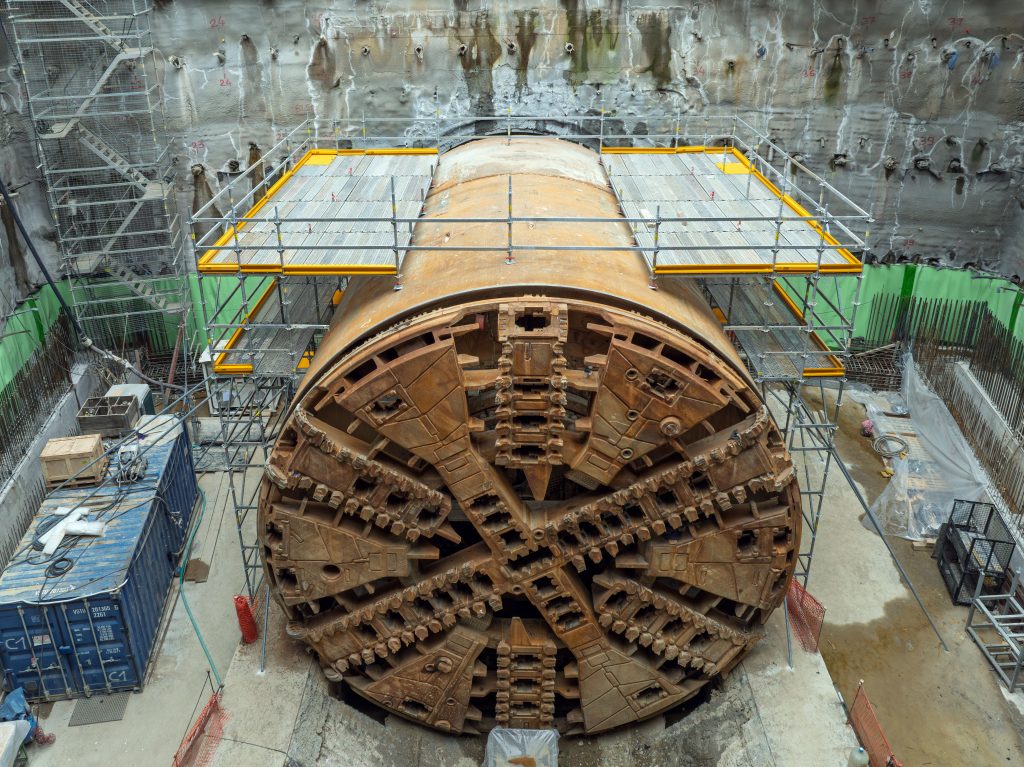 Evangelismos Shaft